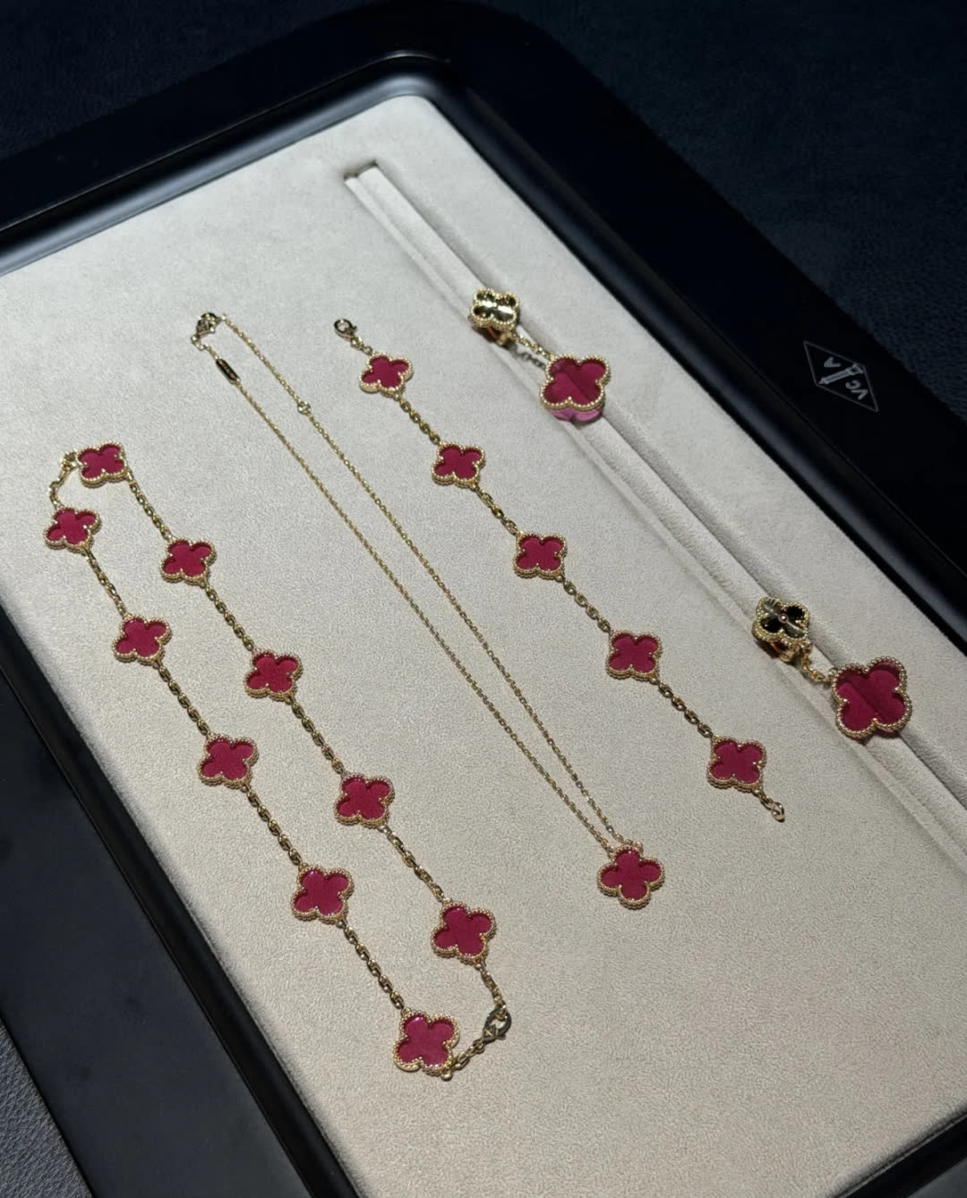 Van Cleef & Arpels Magic Alhambra Bracelet